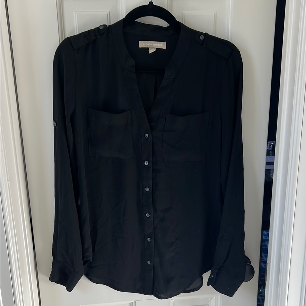 Banana Republic Black Button-Up Blouse